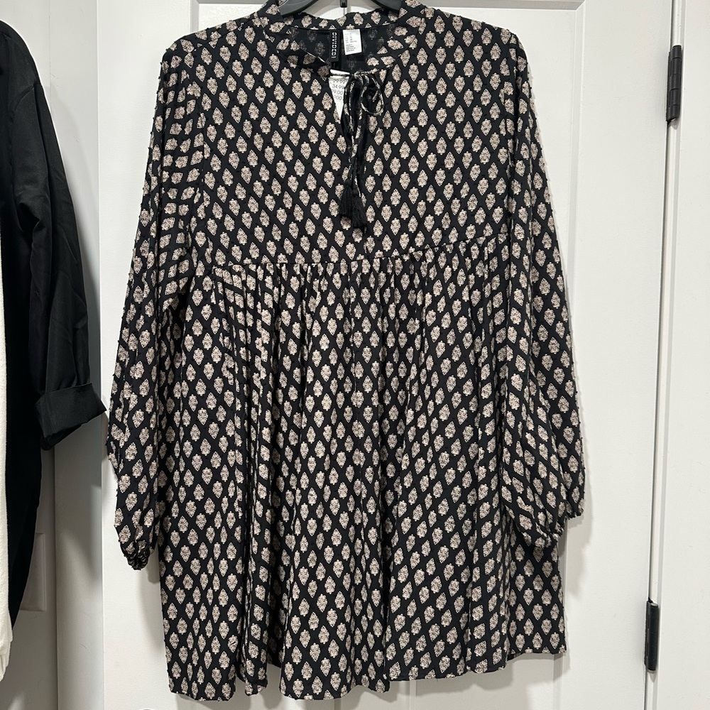 Black and white A Line Dress